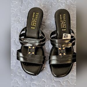 Easy Street Tuscany Italy black sandals size 7.5W